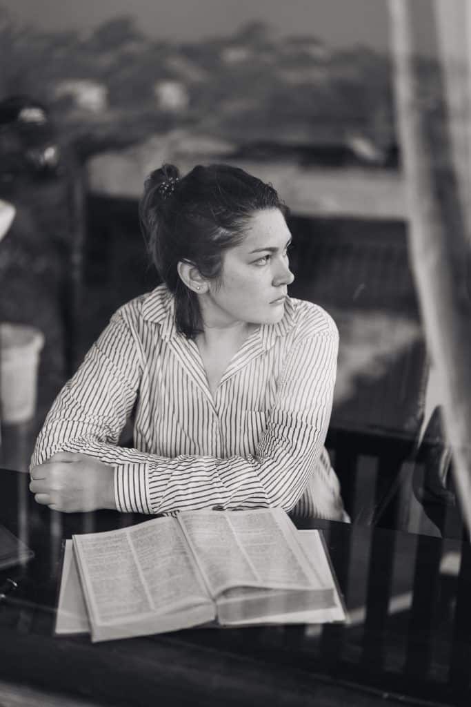 5 narsissistiske manipulasjonstaktikker narsissister bruker for å komme inn i hodet ditt