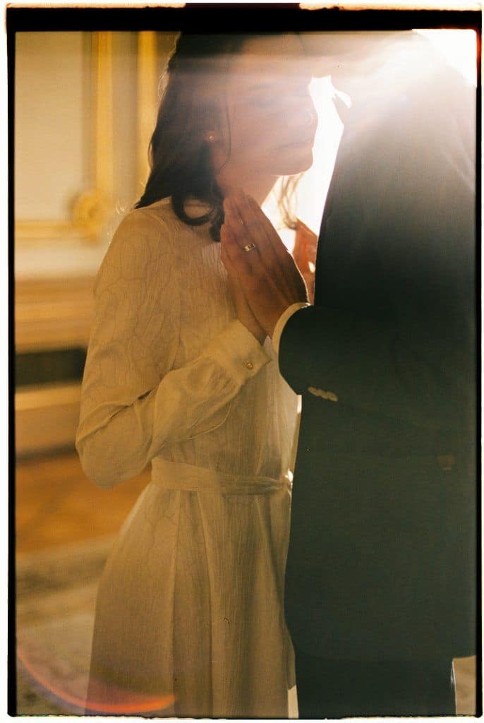 Når hun prøver å elske igjen, men det fortsatt gjør vondt