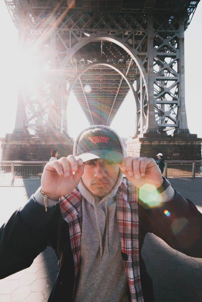 Hvorfor menn trekker seg: 12 grunner til at han distanserer seg, og hva du kan gjøre med det