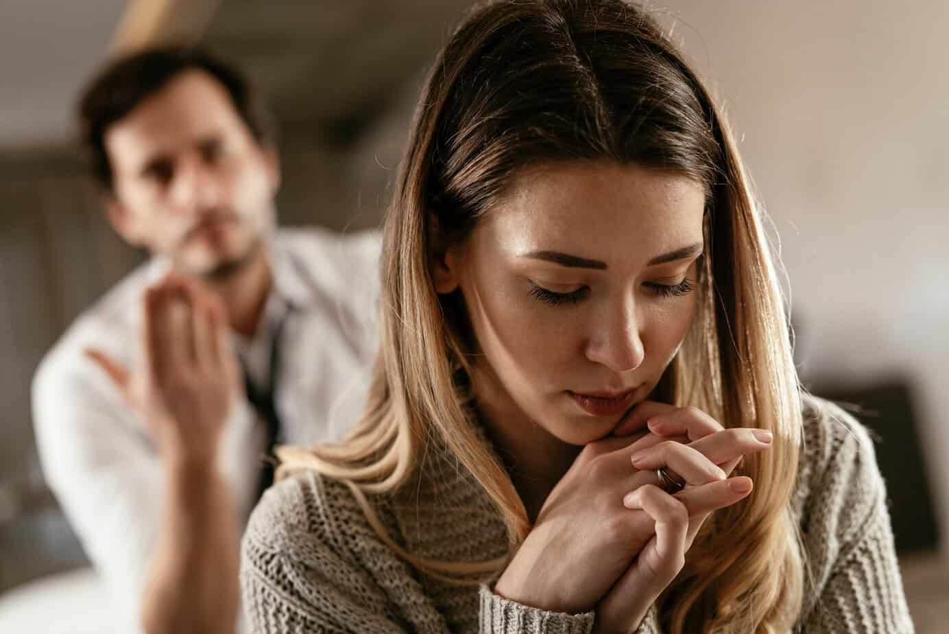 Mein Mann ist zu allen nett nur zu mir nicht — Daran liegt es!