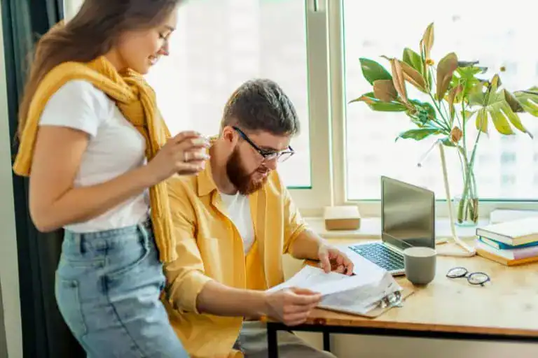 ein paar arbeiten zusammen