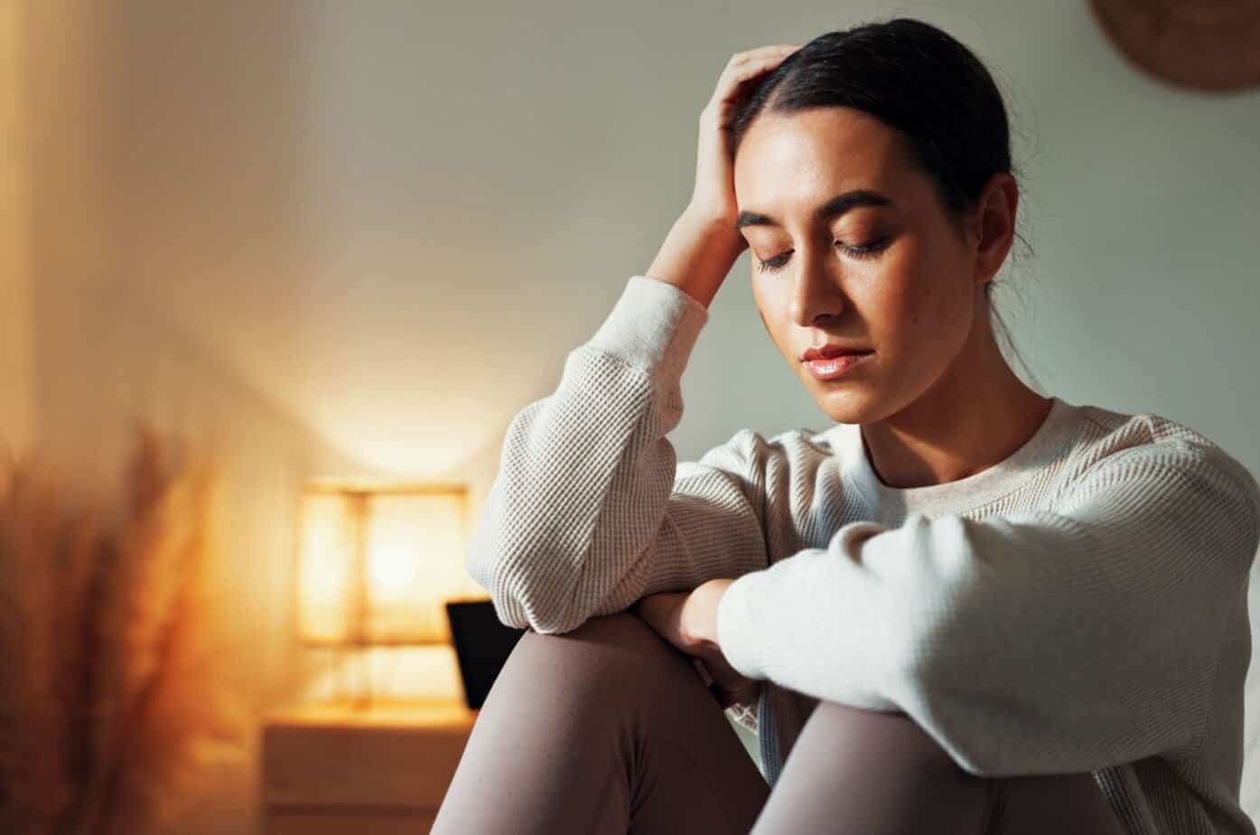 frau sehnt sich nach liebe