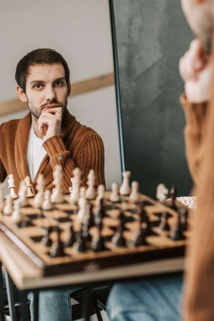 Hva en mann egentlig ser etter når han møter flere kvinner samtidig