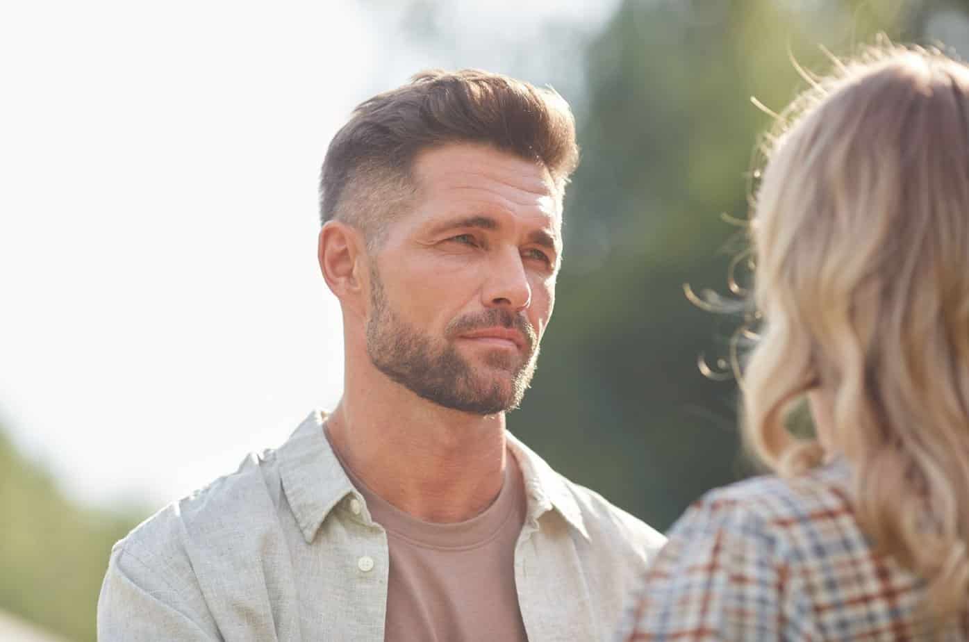 gut aussehender mann