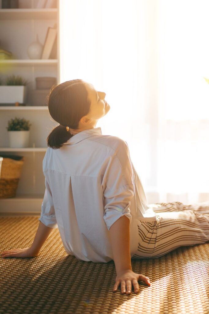 Hvorfor noen kvinner føler seg bedre når mannen ikke er hjemme