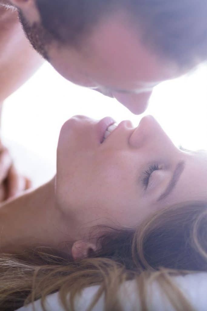 Hvordan ender de fleste forhold? De 8 vanligste årsakene til at forhold tar slutt