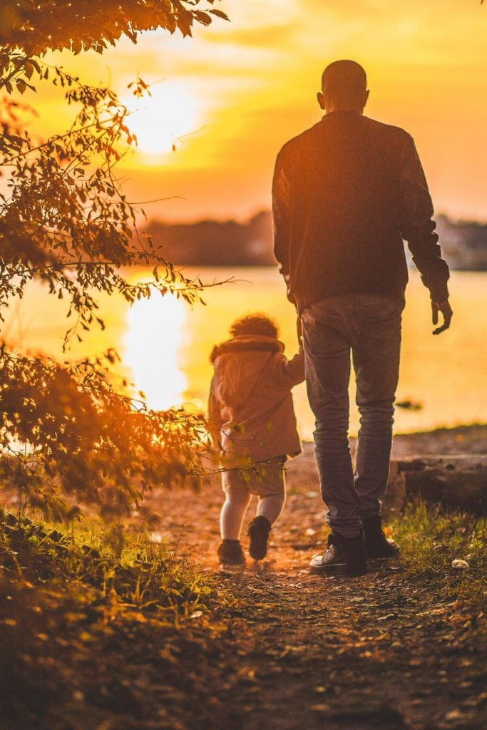 Hva en far egentlig viser barnet sitt når han er utro