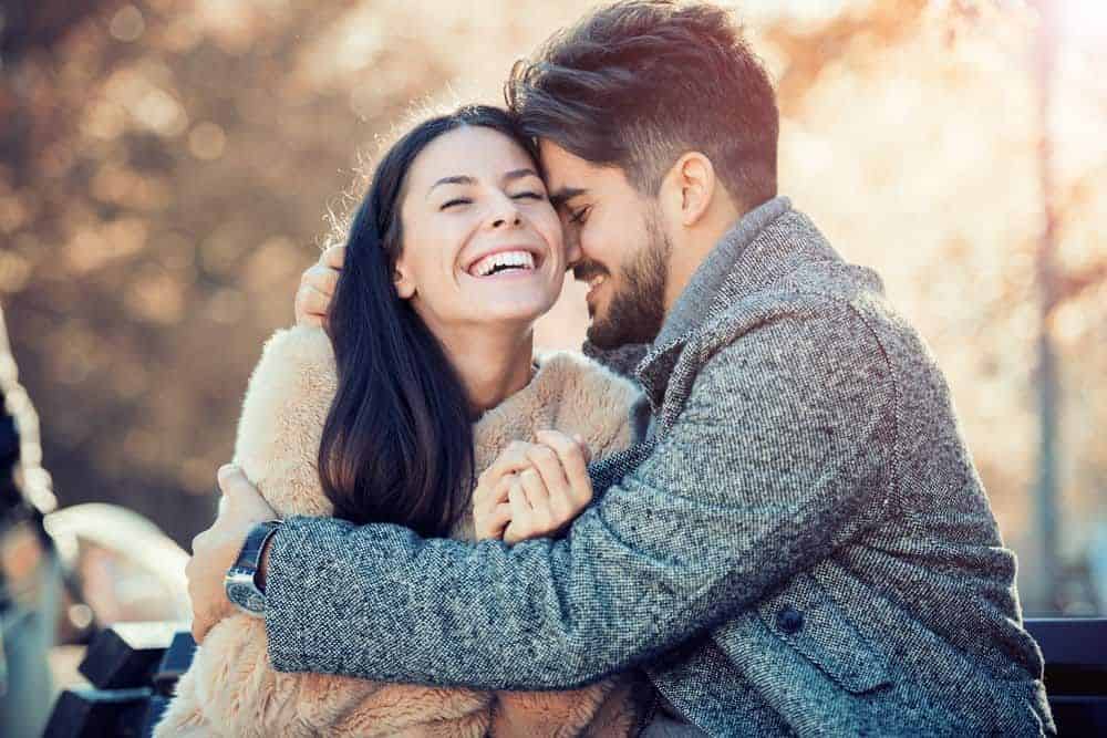 Det beste forholdet i livet ditt vil være med en mann som virkelig elsker deg La Meilleure Relation De Votre Vie Sera Avec Un Homme Qui Vous Aime Vraiment