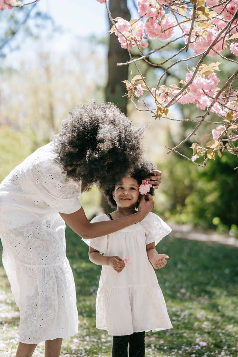 Kvinner med barn forlater ikke menn uten grunn Black Mother And Child Photos, Download The BEST Free Black ...