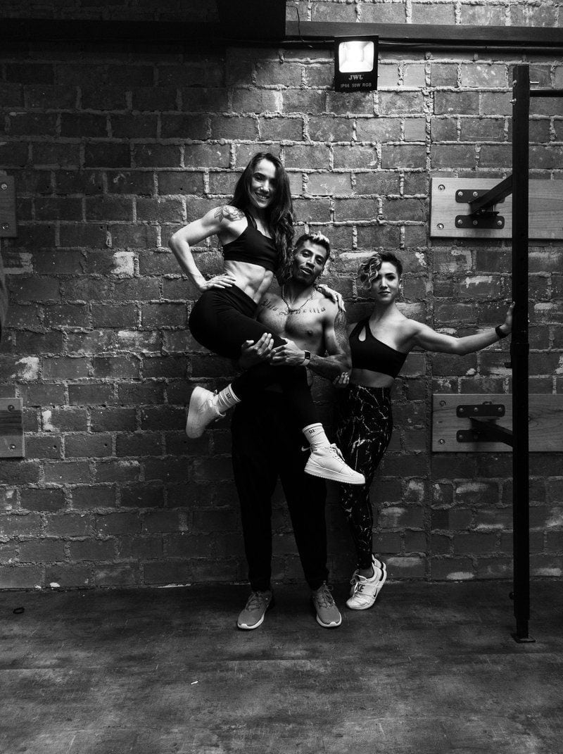 Man with Women at Gym · Free Stock Photo Man with Women at Gym · Free Stock Photo