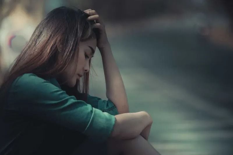 18 tegn på at personen du elsker ikke elsker deg Your Gut Already Knows