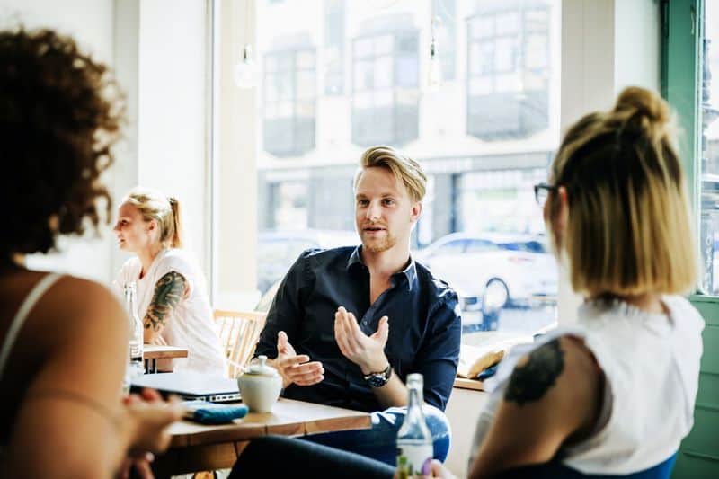 18 typiske måter en narsissist oppfører seg på når ting ikke går som han vil, og den oppførselen han alltid tyr til