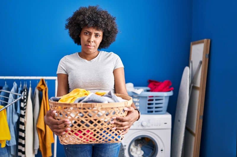 19 måter partneren din viser at du ikke er hans prioritet på Taking You for Granted