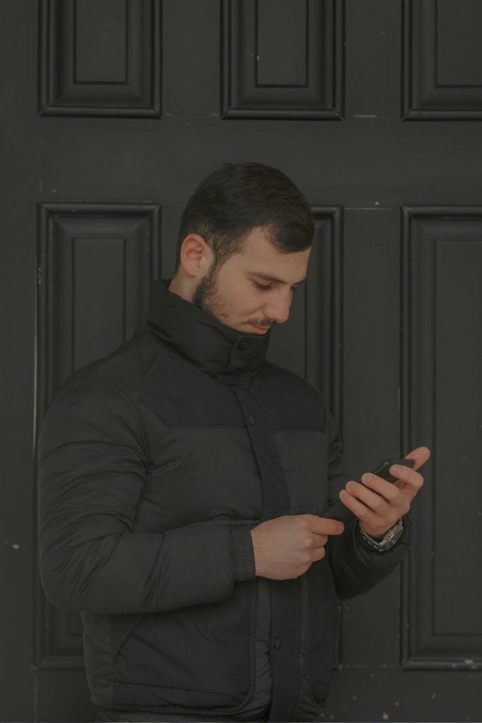 9 grunner til at narsissister ikke klarer å holde ut hjemme