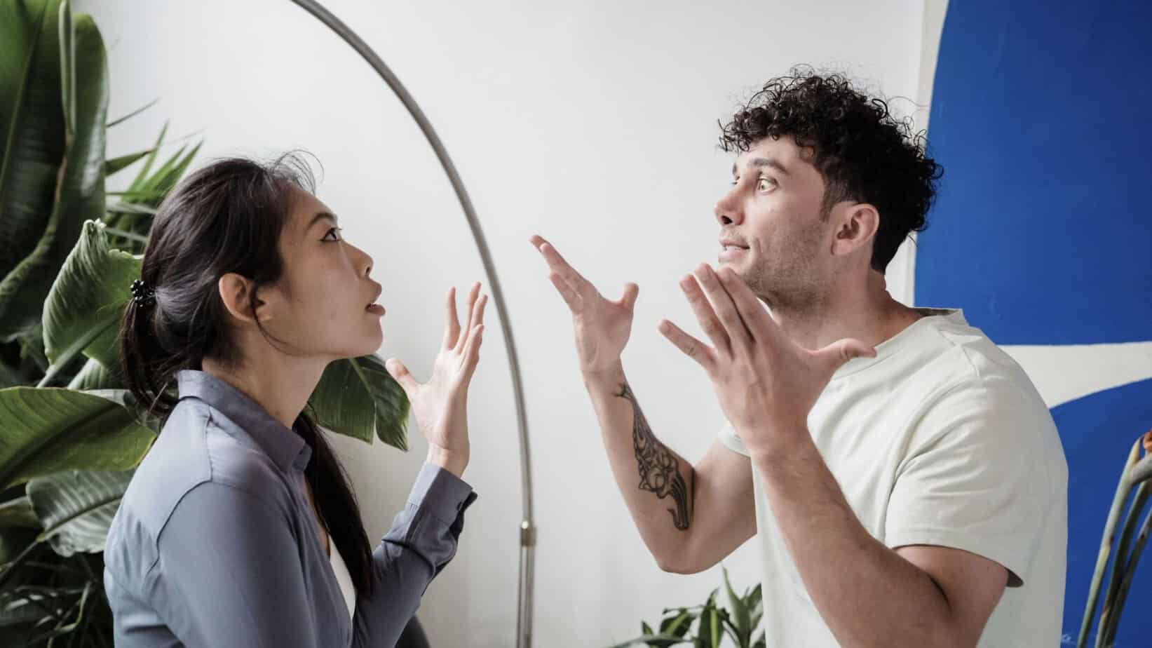 Eine Umfrage zeigt: Frauen haben genug davon, Männer emotional „erziehen“ zu müssen