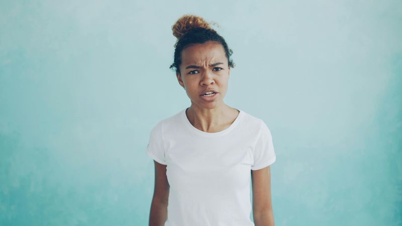 Hvis en mann virkelig er giftig, kommer disse 13 uttalelsene helt naturlig I’m just being honest - you’re too sensitive.