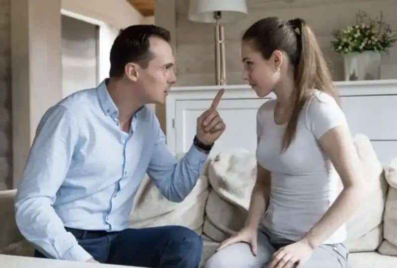 Psykologien bak 17 ting som narsister ofte gjør uten å være klar over det selv Confusing Respect with Fear