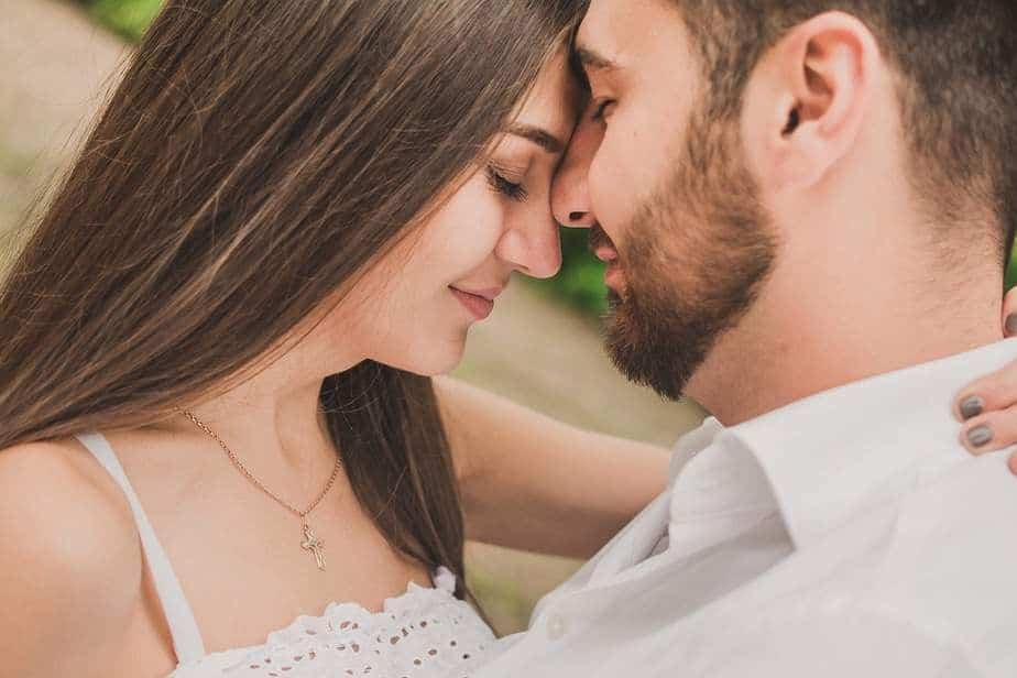 Slik føles kjærligheten når du er sammen med den rette Dit Is Hoe De Liefde Voelt Als Je Met De Juiste Persoon Bent