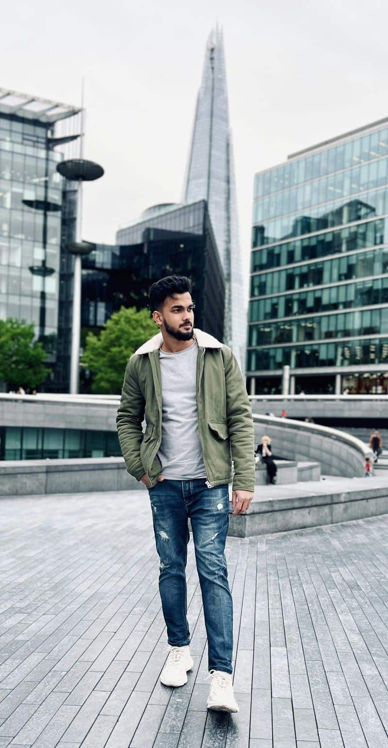 Stylish Man Pictures | Download Free Images on Unsplash Stylish Man Pictures | Download Free Images on Unsplash