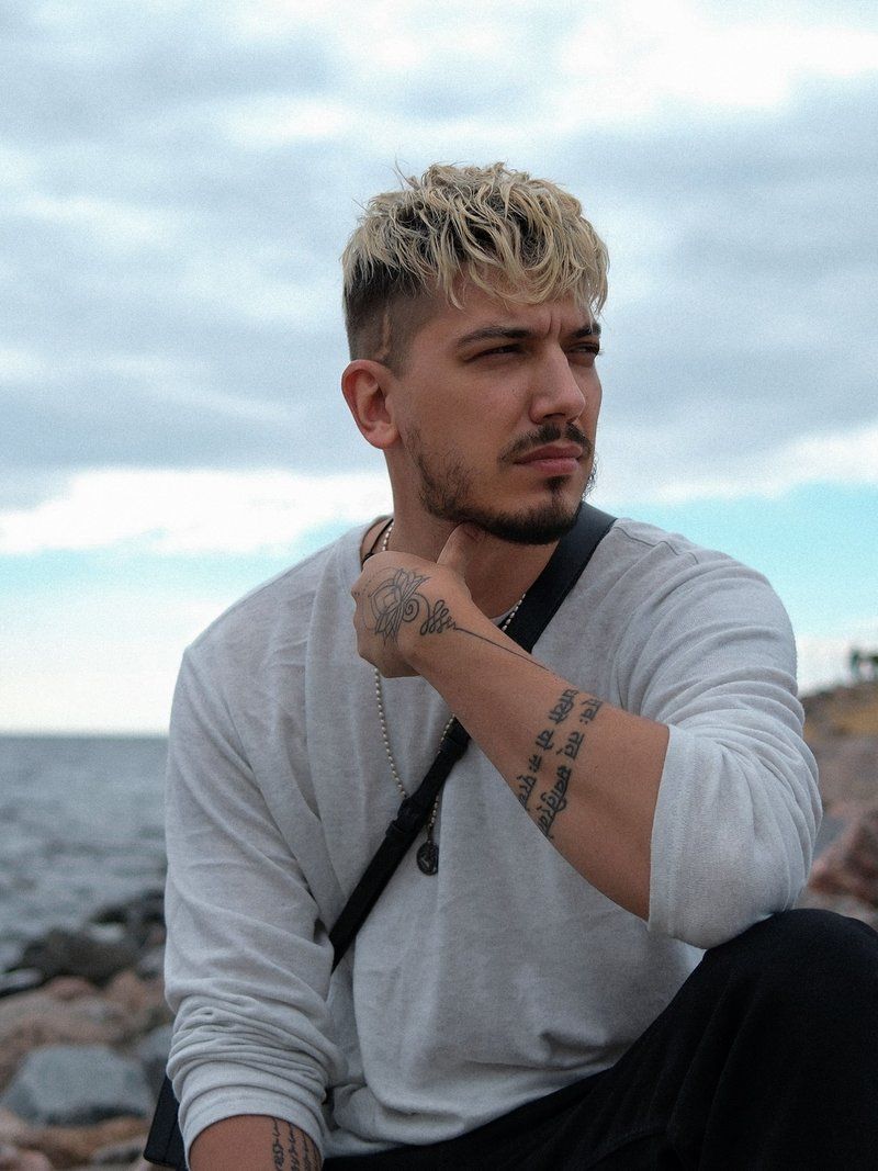Male Blonde Highlights Photos, Download The BEST Free Male Blonde Highlights Stock Photos & HD Images Male Blonde Highlights Photos, Download The BEST Free Male Blonde Highlights Stock Photos & HD Images