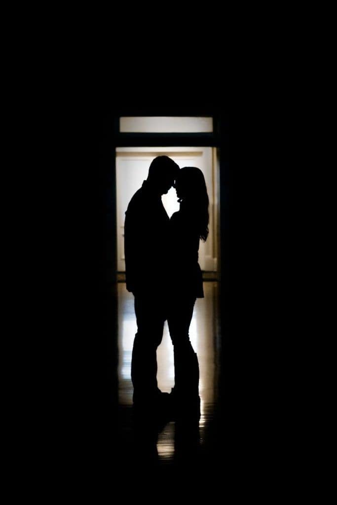 Det narsissistiske kjærlighetsmanuset: Hvorfor han valgte deg, og hvorfor han slo opp med deg