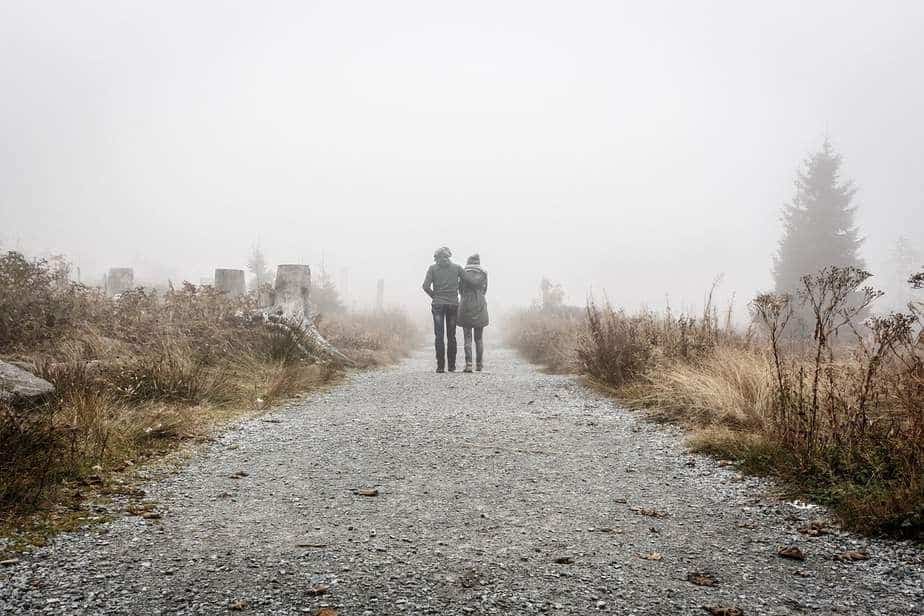 Forbli singel til du møter noen som bryr seg om deg og gjør disse 8 tingene Blijf Vrijgezel Totdat Je Iemand Ontmoet Die Om Je Geeft en Deze 8 Dingen Doet