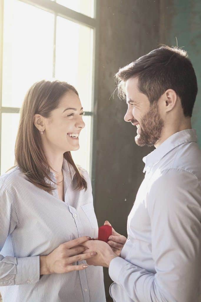 Slik blir du den kvinnen alle menn vil gifte seg med (60 effektive tips)