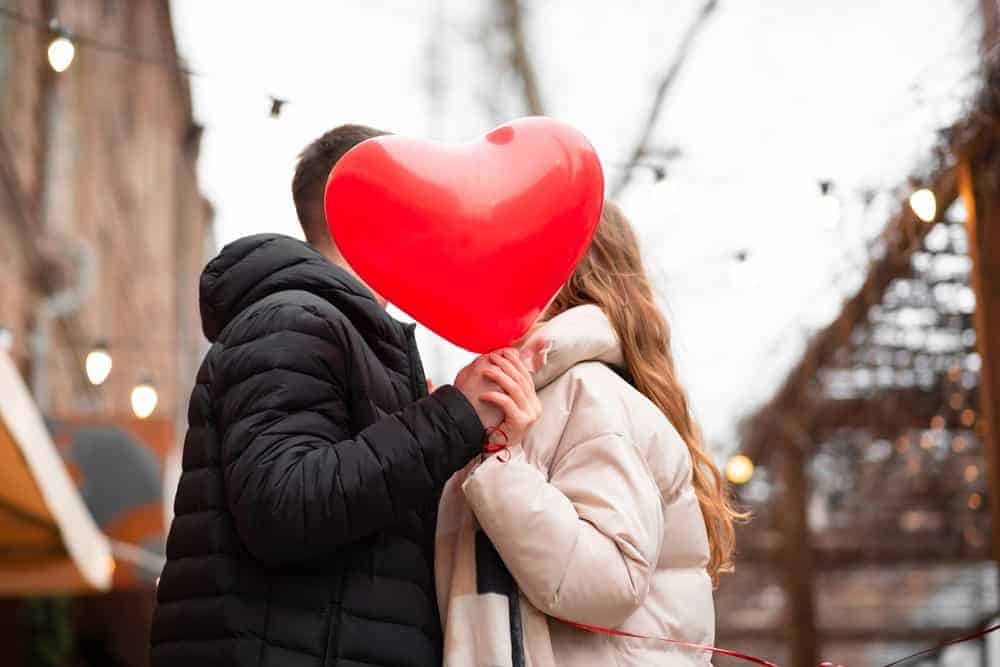 10 små forskjeller mellom ekte intimitet og ren kroppskontakt Löwe und Stier: Kompatibilität in Liebe, Leben und Ehe
