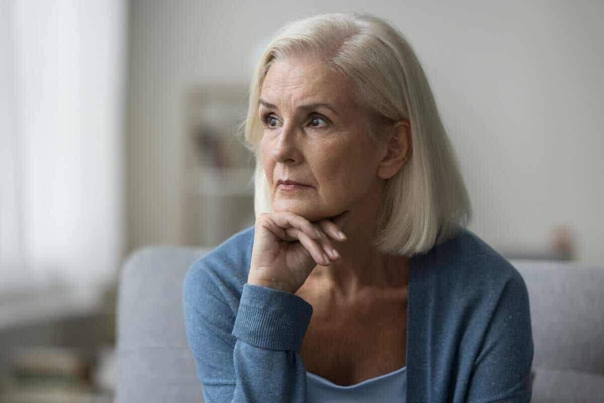 7 grunner til at kvinner foretrekker å bli hjemme når de blir eldre
