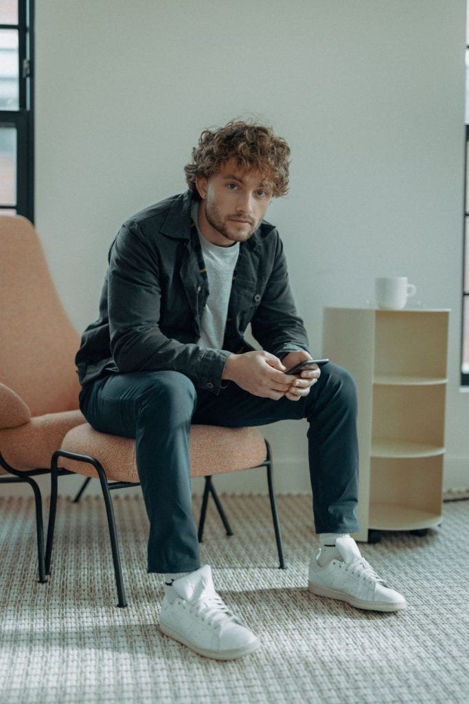 9 urovekkende ting som narsissister gjør i smug når du ikke er hjemme