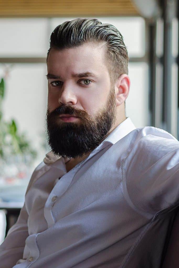 9 urovekkende ting som narsissister gjør i smug når du ikke er hjemme