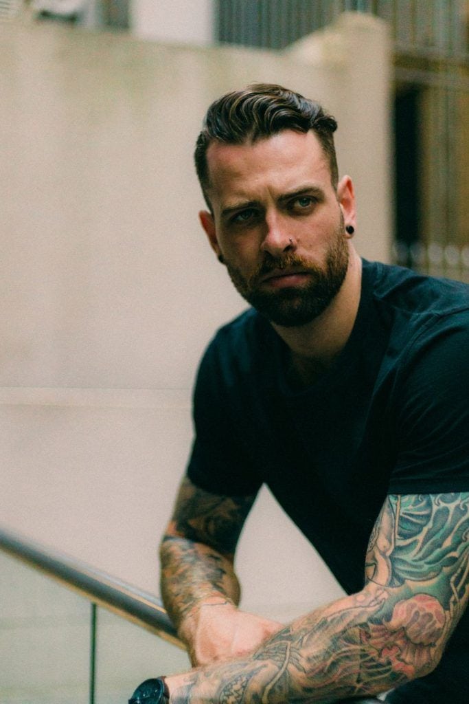 En narcissists dobbeltliv: perfekt på utsiden, ødeleggende på innsiden