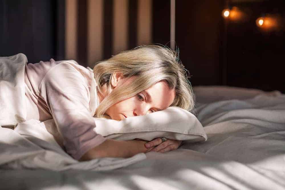 Hvorfor noen plutselig bryter kontakten med alle når de blir eldre – 11 grunner